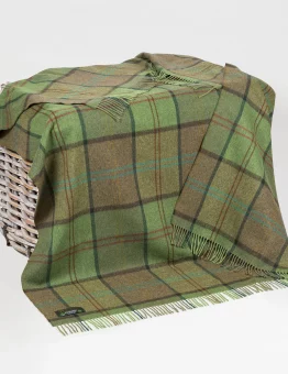 Lambswool Blanket in Green and Brown