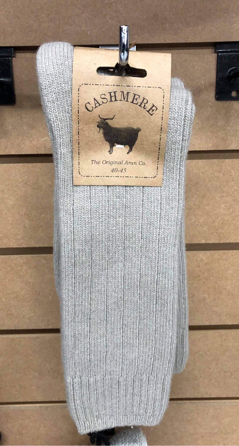 Cashmere and Wool Light Grey Socks in Size 7-11