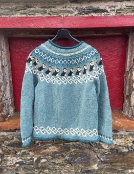 Puffin Lopapeysa Sweater