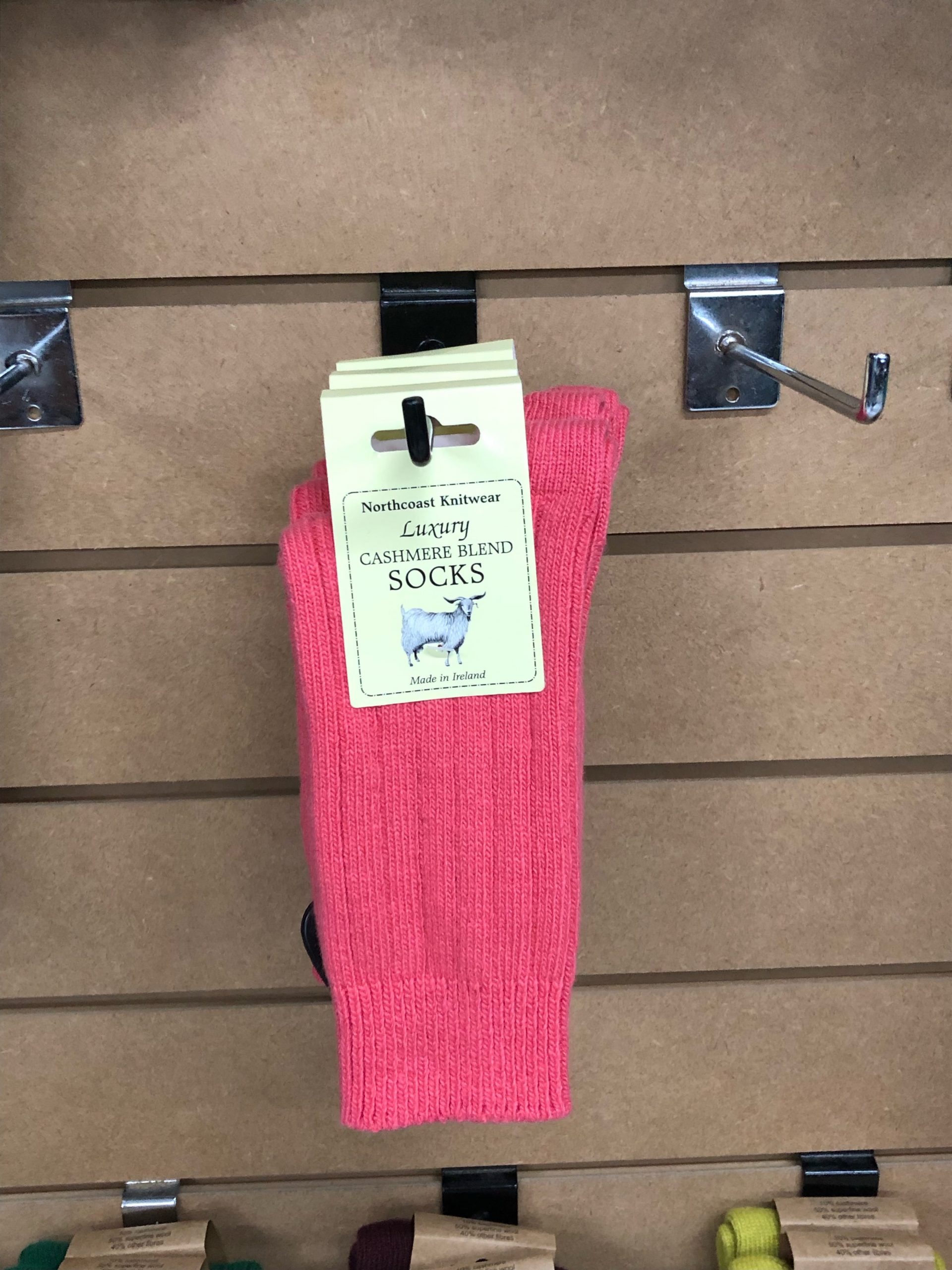 Cashmere and Wool Pink Socks in Size 3-7