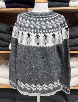 Sheep Lopapeysa on Grey